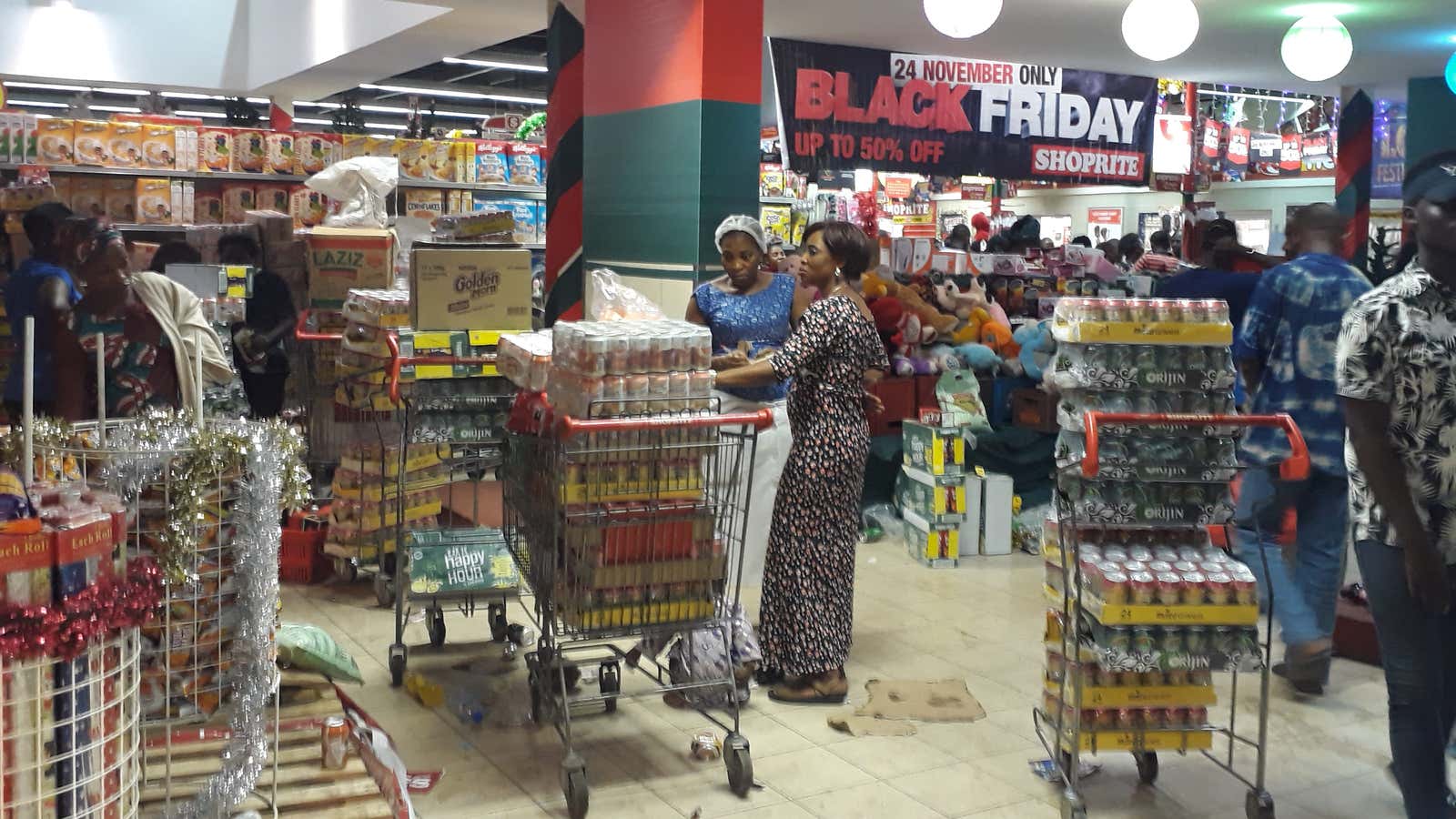 The lines were round the block at Shoprite in Ibadan by 8am on Black Friday