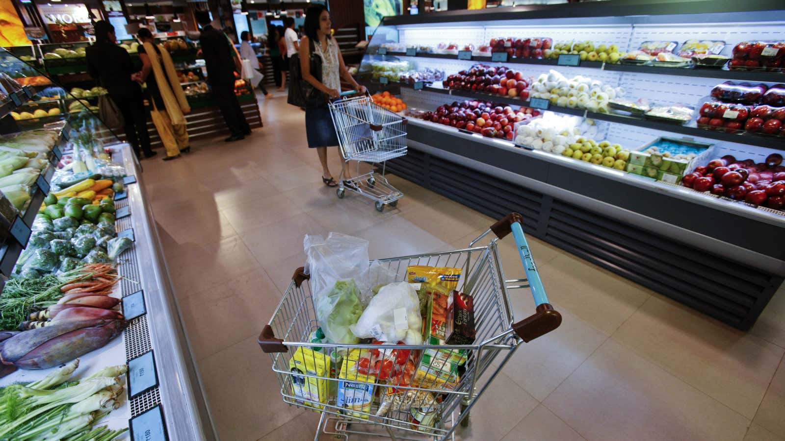 Big supermarket chains rescued urban shoppers.
