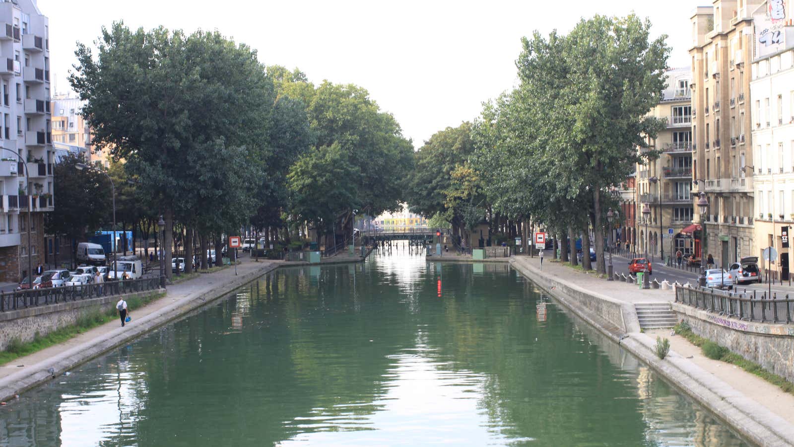 Canal Saint Martin at a more peaceful time.