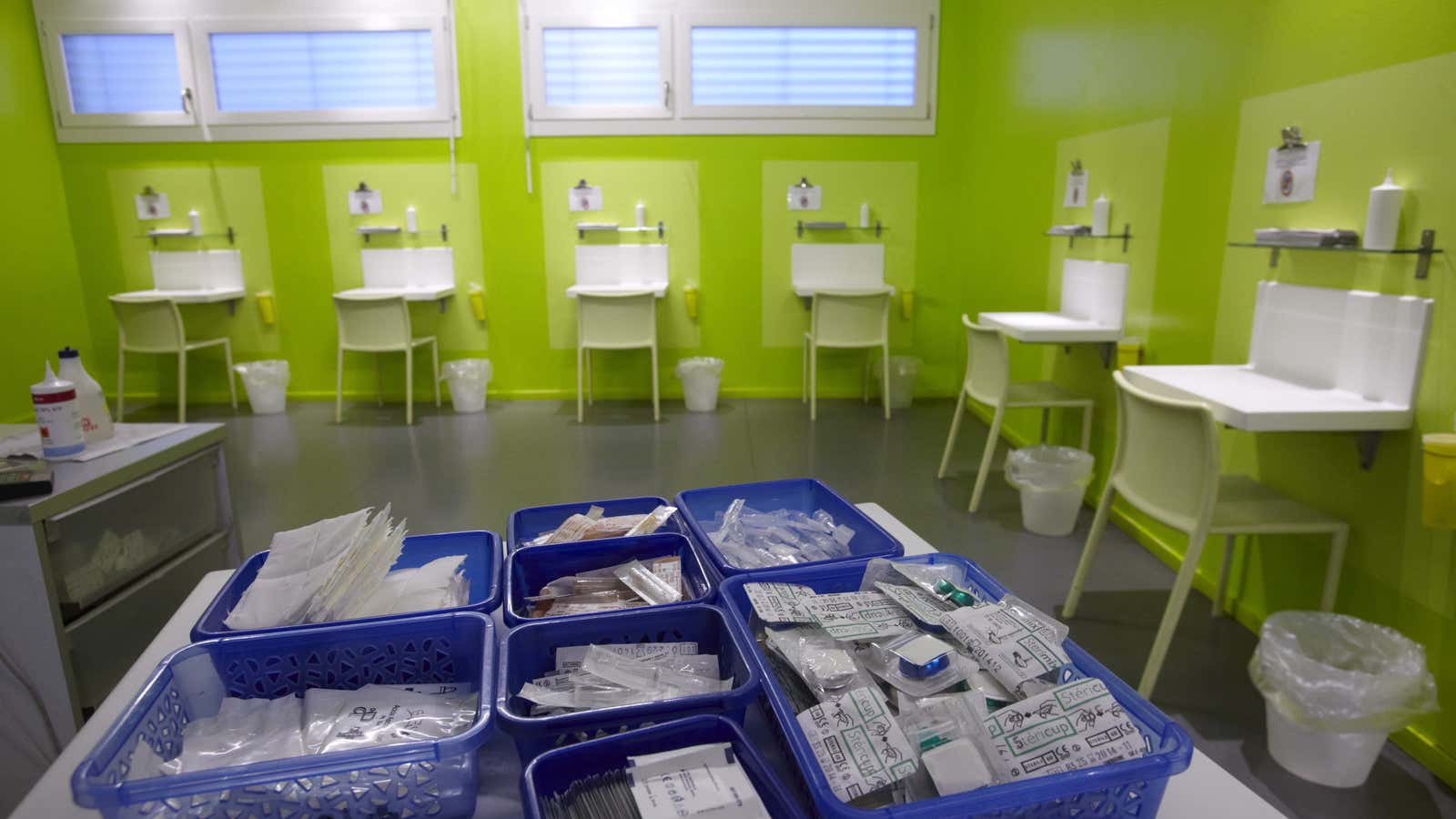 Safe injection sites like this one in Europe have been shown to save lives, reduce public injection, and function as a gateway to other vital services, including addiction treatment.