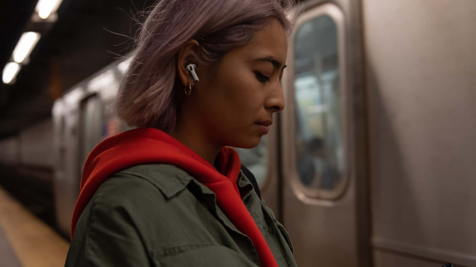 Apple unveils the AirPods for “serious” music listeners
