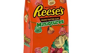 REESE'S Holiday Candy Peanut Butter Cup Miniatures 36 oz....