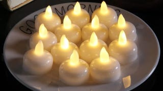Maynos Waterproof Flameless Floating Tea Lights, Pack of 24