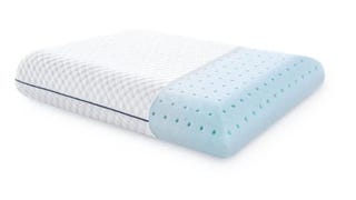 Weekender Gel Memory Foam Pillow – 1 Pack Queen Size...