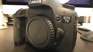 Canon EOS 7D 18 MP CMOS Digital SLR Camera Body Only...