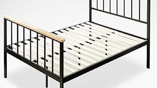 Zinus Brianne Metal and Wood Platform Bed, Queen
