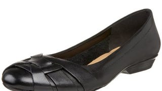 Naturalizer Women's Maude Ballet Flat,Black Leather,8 M...