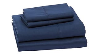 Amazon Basics Lightweight Super Soft Easy Care Microfiber...