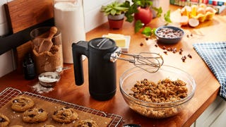 KitchenAid 7-Speed Cordless Hand Mixer