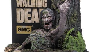 The Walking Dead: Season 4 Limited Edition Set [Blu-ray...