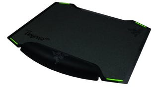 Razer Vespula Dual-Sided Gaming Mouse Mat - Allowing Choice...