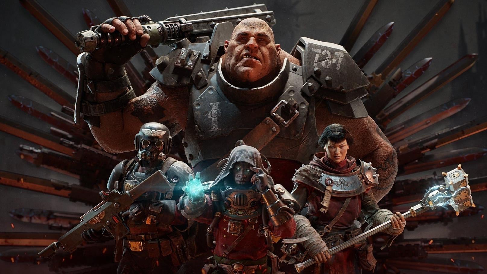 Los mercenarios de Darktide sostienen sus armas.
