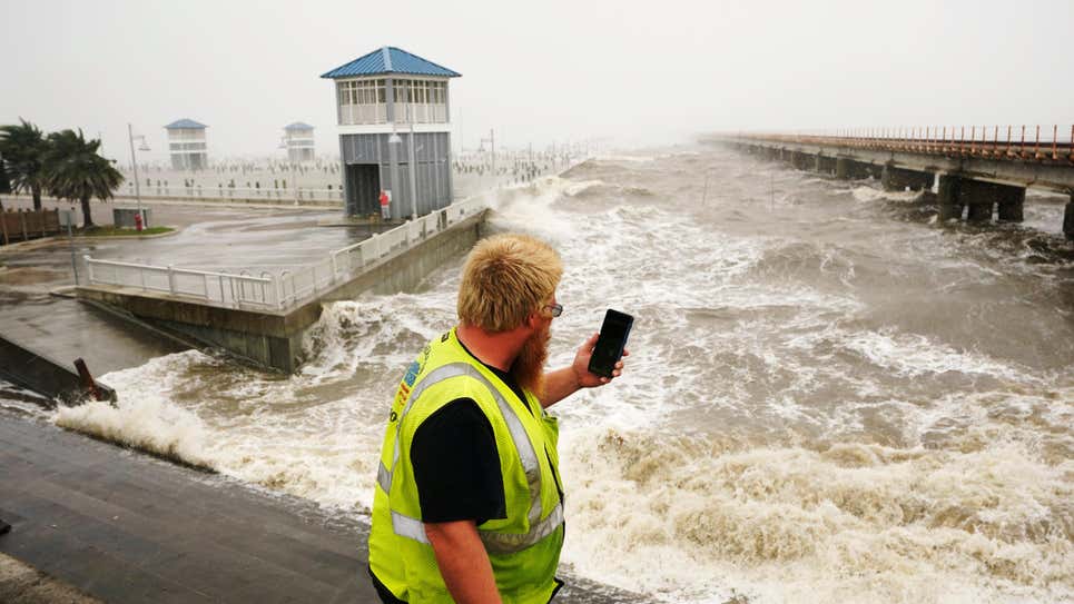 飓风艾达登陆美国新奥尔良全市停电路易斯安那州长要求拜登宣布重大灾难声明 博聞社
