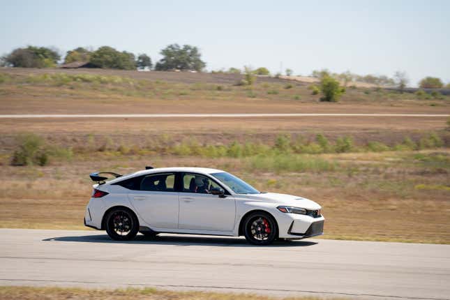 Image for article titled 2023 Honda Civic Type R: First Track Drive
