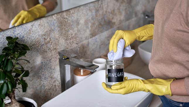 Image for article titled 14 DIY Cleaning Recipes for People Who Hate Chemicals