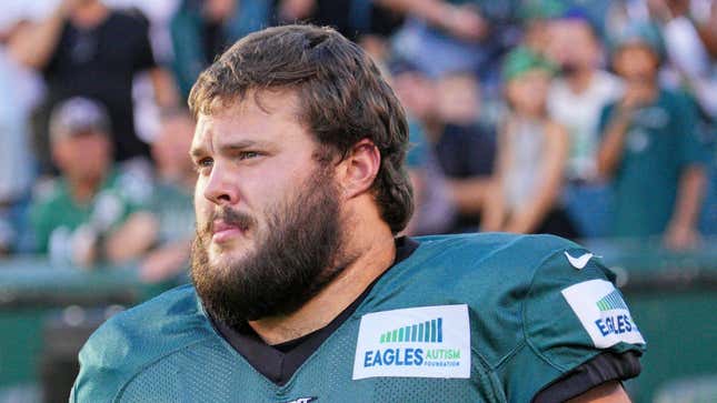 Image for article titled Eagles’ Josh Sills Indicted for Allegedly Forcing Woman to Perform Oral Sex on Him