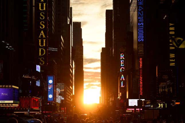 Manhattanhenge 2016.