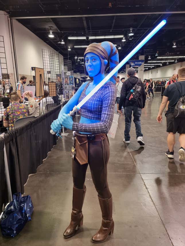 Image for article titled Here&#39;s Some of Star Wars Celebration 2022&#39;s Coolest Cosplay