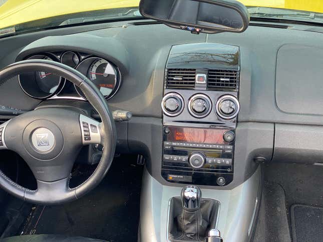 Image for article titled I Bought the Coolest Car to Ever Wear a Saturn Badge