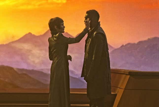 Image for article titled Updates From The Matrix: Resurrections, Batgirl, and More
