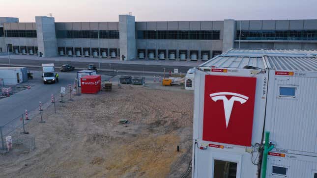 Image for article titled Tesla&#39;s Plans to Expand German Factory Going Full Steam Ahead After All