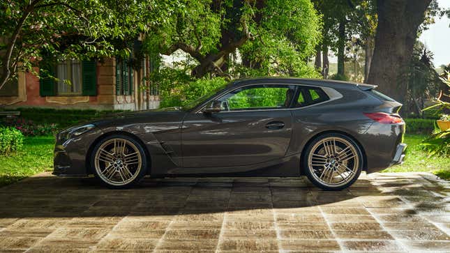 The BMW Concept Touring Coupé side profile view