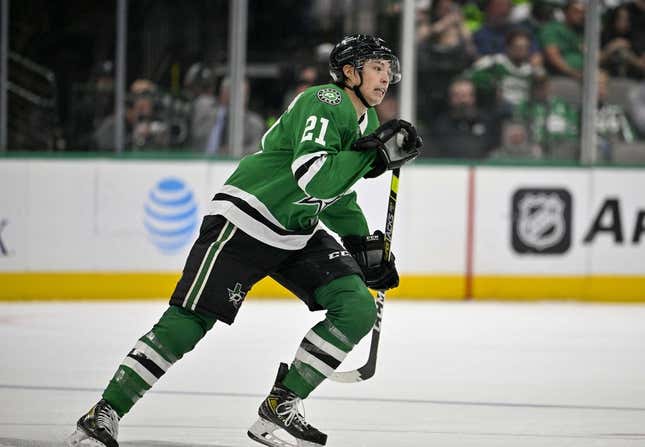 Mar 23, 2023; Dallas, Texas, USA; Dallas Stars left wing Jason Robertson (21) in action during the game between the Dallas Stars and the Pittsburgh Penguins at American Airlines Center.
