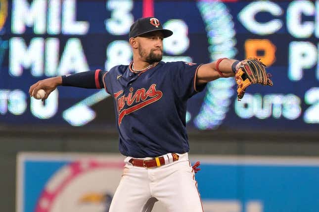 Twins reinstate Max Kepler, Royce Lewis from IL