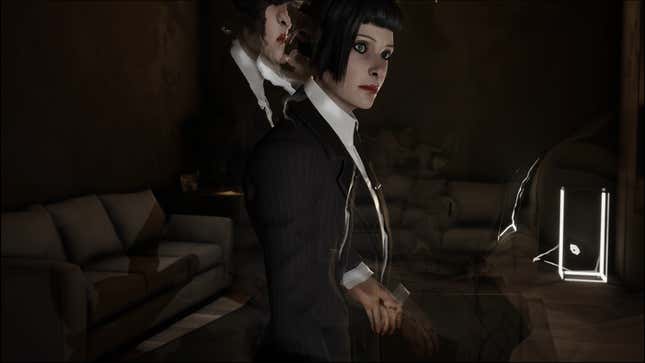 Leysha sneaks into the apartment of another vampire, cloaking herself with vampiric powers.