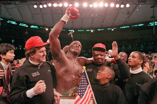 Image for article titled A shoutout to memorable mom moments in sports history