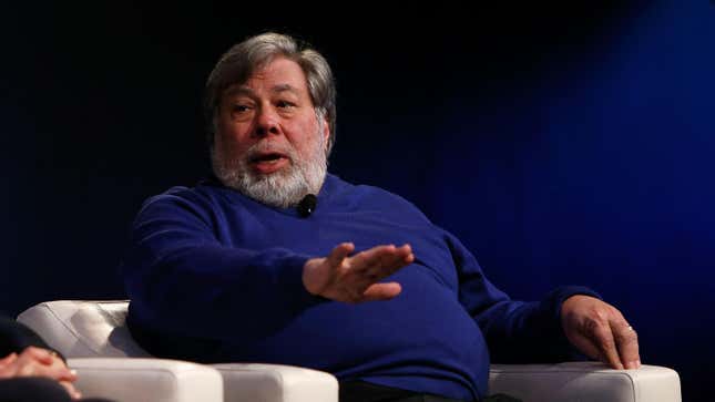 Image for article titled Steve Wozniak Voices Strong Support for the Growing Right to Repair Movement