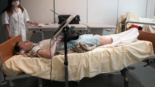 The world’s most space-like bed, courtesy of the BRACE study.