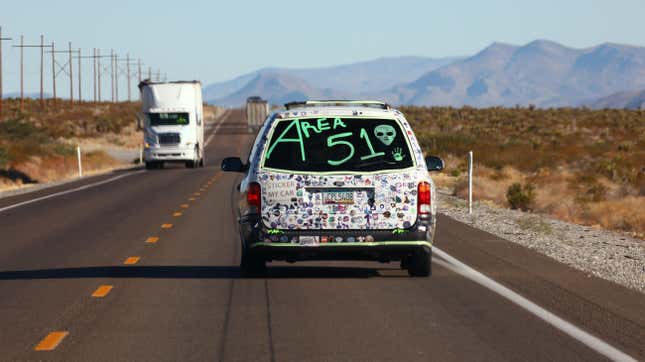 Image for article titled FBI, Air Force Agents Mysteriously Raid House of Guy Who Runs Area 51 Blog