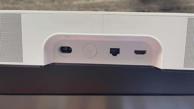 Imagen para el artículo titulado La nueva barra de sonido de Sonos te ofrecerá Dolby Atmos sin perder todos tus ahorros