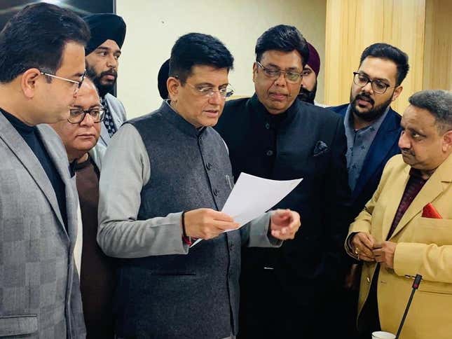 A delegation of CAIT with commerce minister Piyush Goyal.