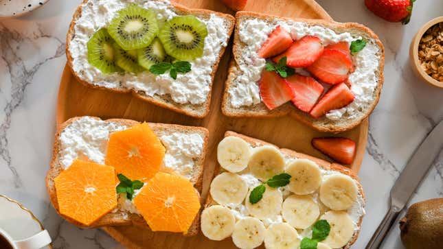 Cottage cheese on toast with an assortment of fruit