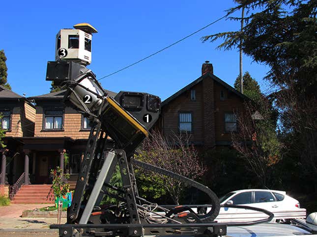 Detail of the TRUE car’s roof equipment: 1. The sign camera. 2. LIDAR system. 3. Panoramic imager.