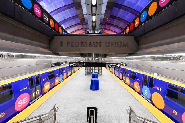 Image for article titled Inside New York’s $4.5 billion art museum: the Second Avenue Subway