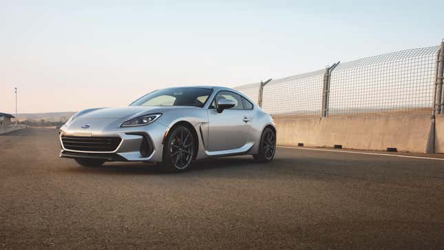 Image for article titled The 2022 Subaru BRZ Will Start at $27,995