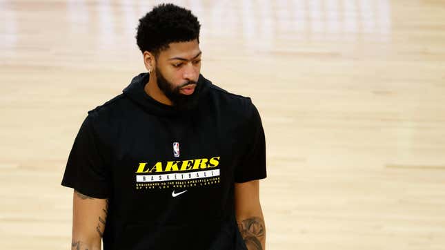 Are the Lakers better without an injured AD in the lineup?