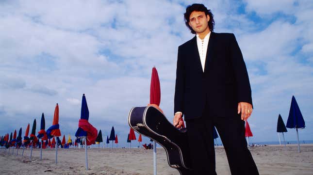 Rodriguez promoting El Mariachi at the 1993 Deauville Film Festival