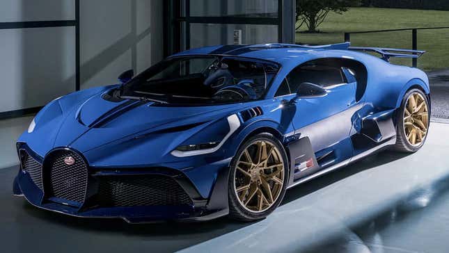 Imagen para el artículo titulado Este es el último Bugatti Divo: fabrican y venden el último hiperauto de 5 millones de euros