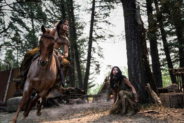 Image for article titled Prey Is the Best and Most Intimate Predator Movie in Years