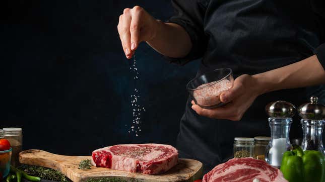 Image for article titled The Best Method to Evenly Season Your Meat