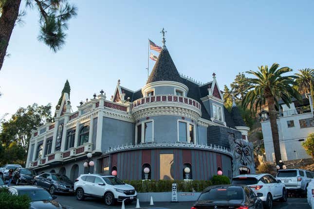 Image for article titled Gearbox Boss Randy Pitchford Buys Hollywood's Magic Castle
