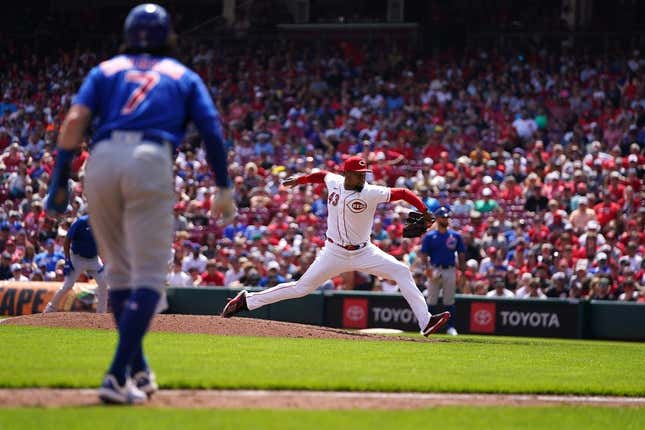 Cincinnati Reds relief pitcher Alexis Diaz (43) delivers a pitch with the bases loaded in the eighth inning of a baseball game between the Chicago Cubs and the Cincinnati Reds, Sunday, Sept. 3, 2023, at Great American Ball Park in Cincinnati.