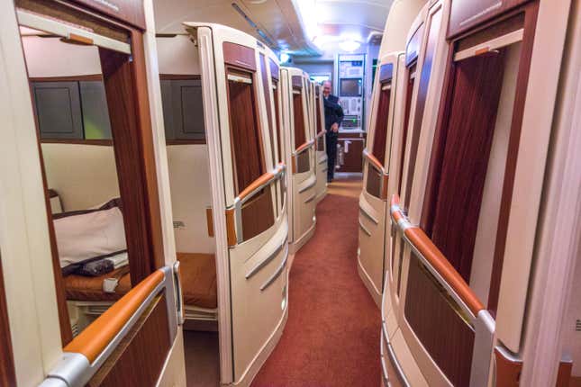 Image for article titled What it’s like to fly the $23,000 Singapore Airlines Suites class