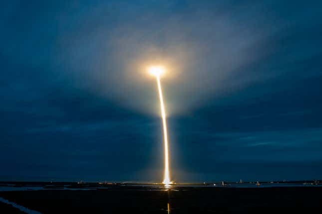 Timelapse of Falcon 9 launch on December 16, 2022.