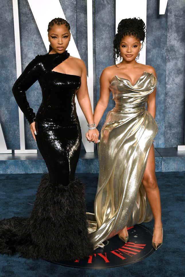 2023 Oscars Afterparties: Chloë and Halle Bailey at the 2023 Vanity Fair Oscars Party