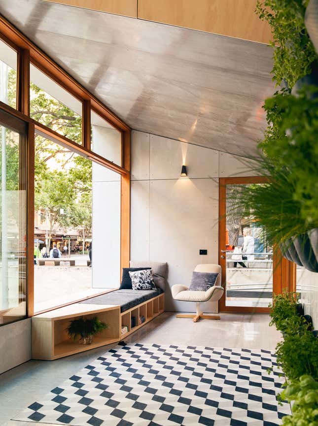 Image for article titled Prefab “carbon-positive” houses actually make more energy than they use